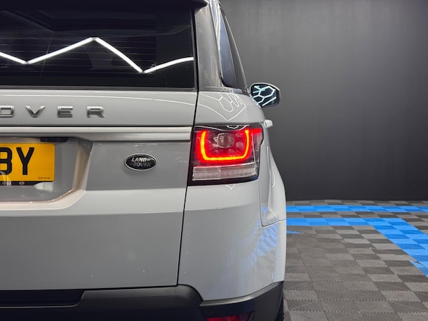 Used Land Rover Range Rover Sport 2016 for sale - 76239476: Photo 47