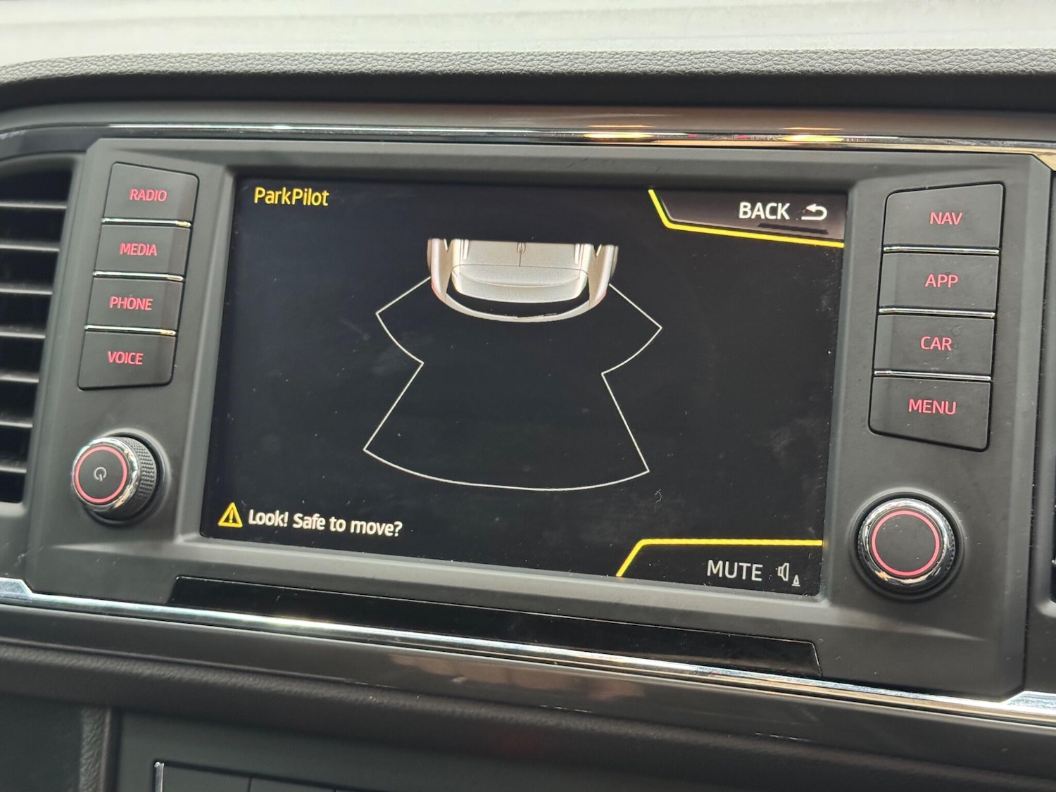 Used SEAT Ateca for sale - 77238466: Photo 35