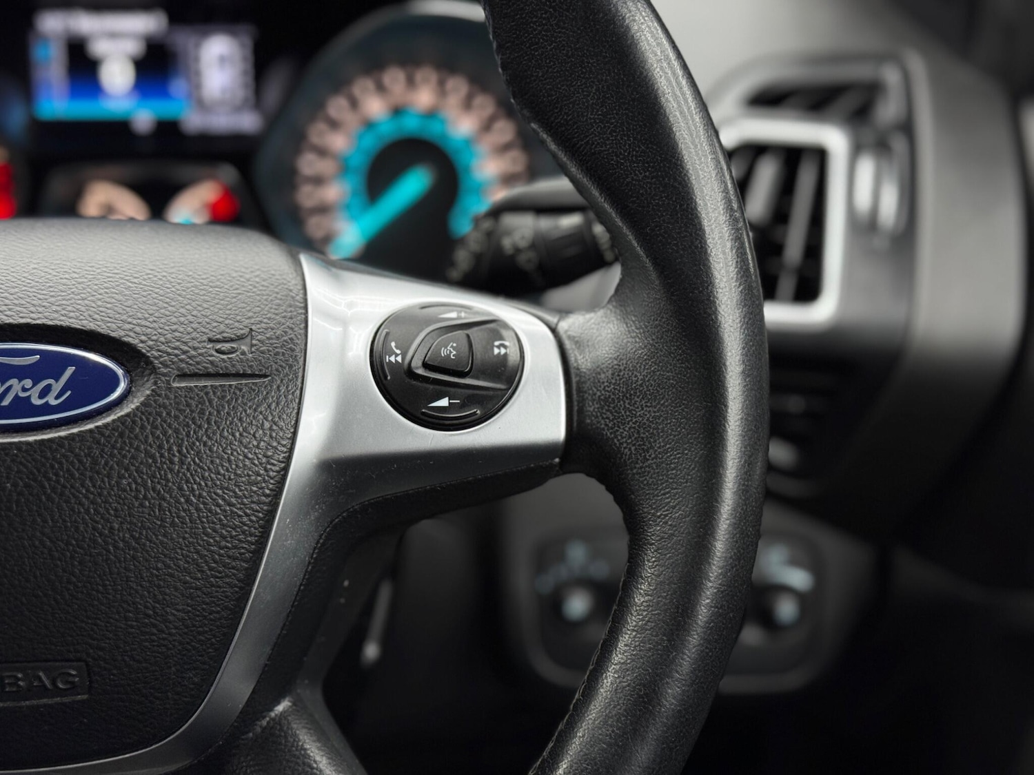 Used Ford Kuga 2016 for sale - 77695907: Photo 21