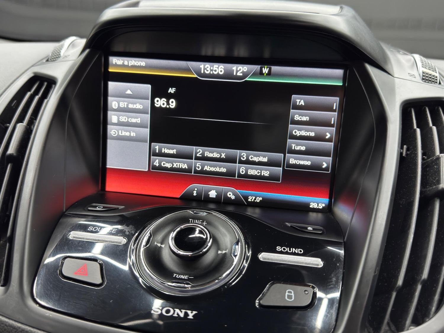 Used Ford Kuga 2016 for sale - 77695907: Photo 29