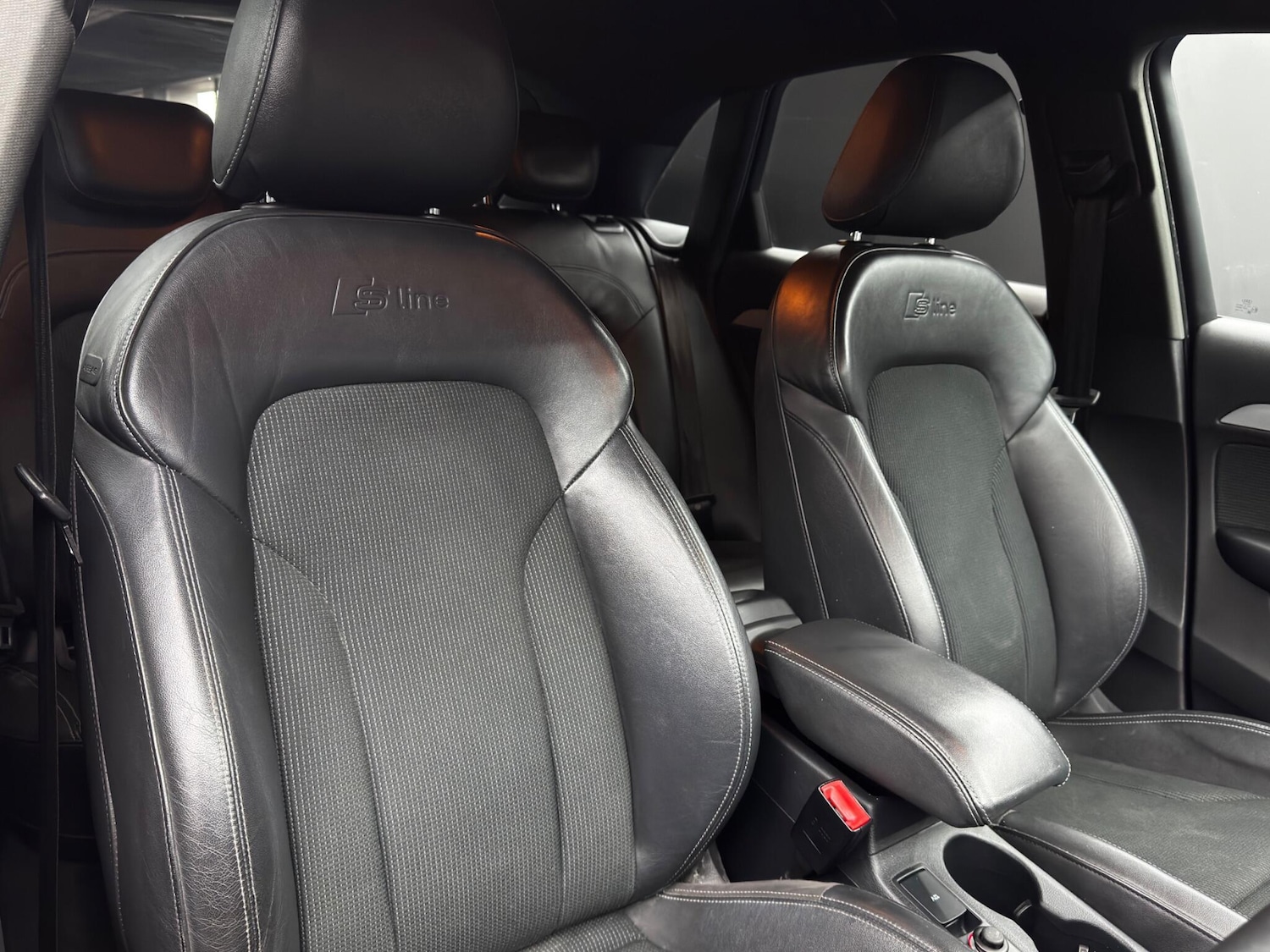 Used Audi Q3 2013 for sale - 76645359: Photo 12