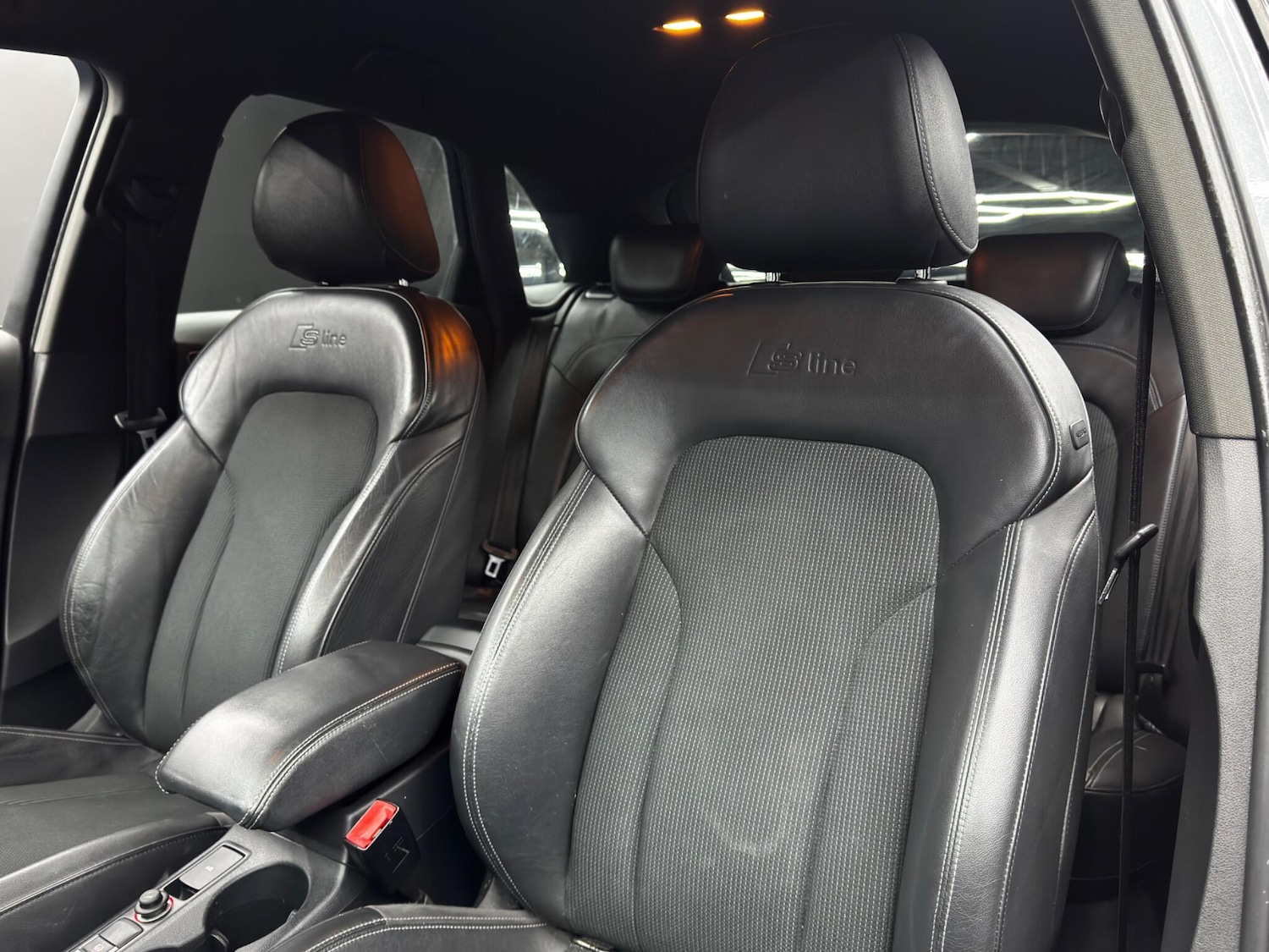 Used Audi Q3 2013 for sale - 76645359: Photo 14