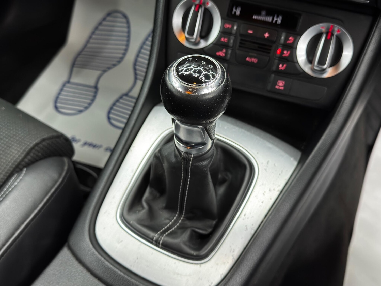 Used Audi Q3 2013 for sale - 76645359: Photo 26