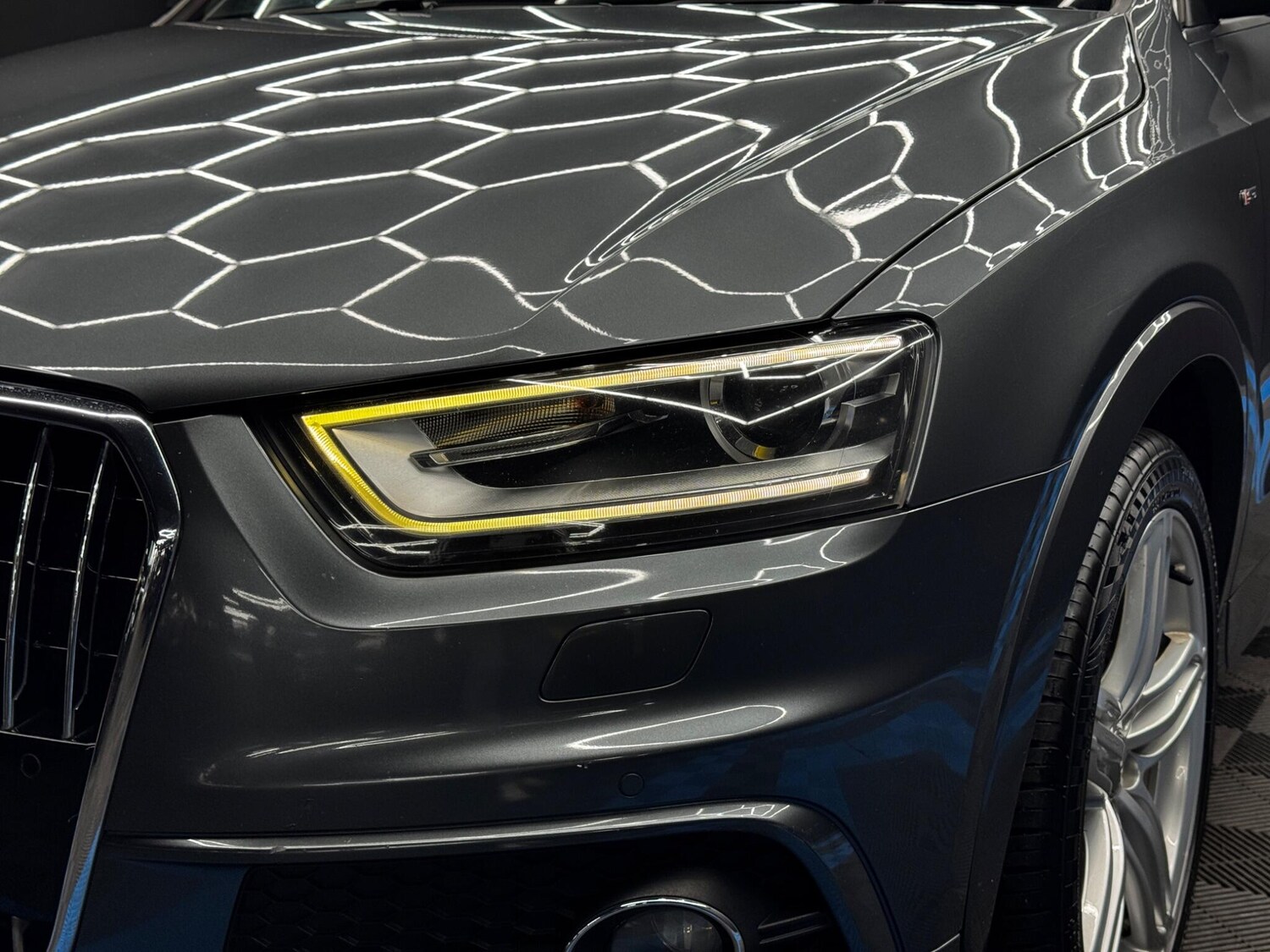 Used Audi Q3 2013 for sale - 76645359: Photo 44