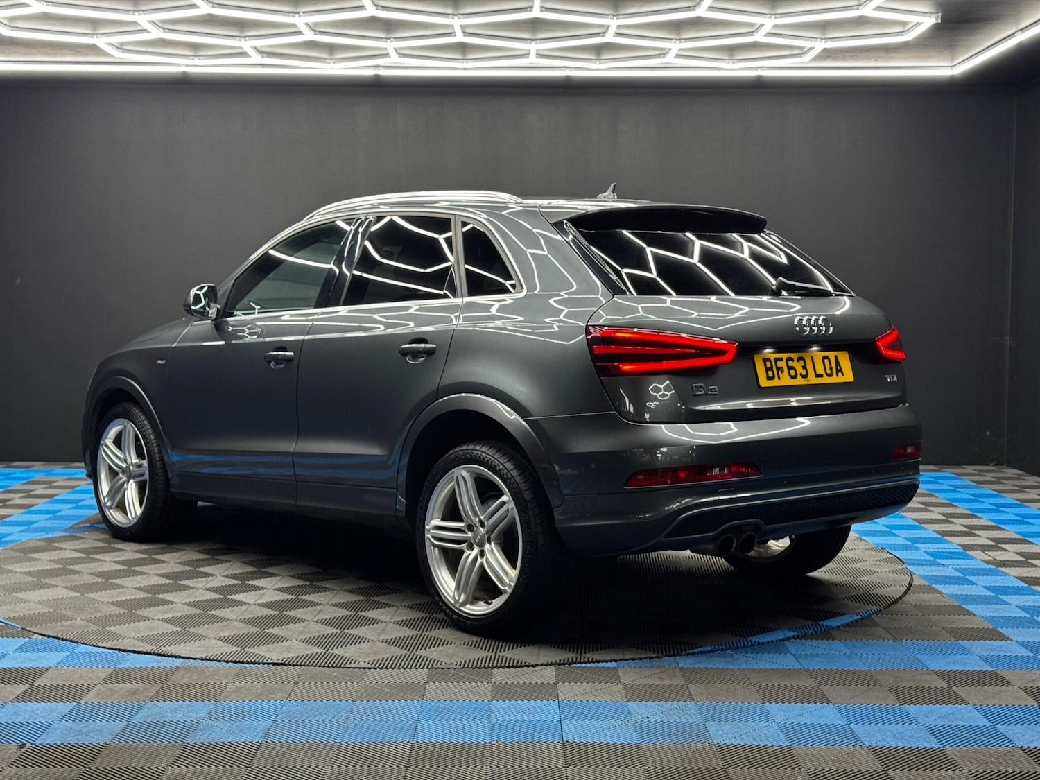 Used Audi Q3 2013 for sale - 76645359: Photo 7