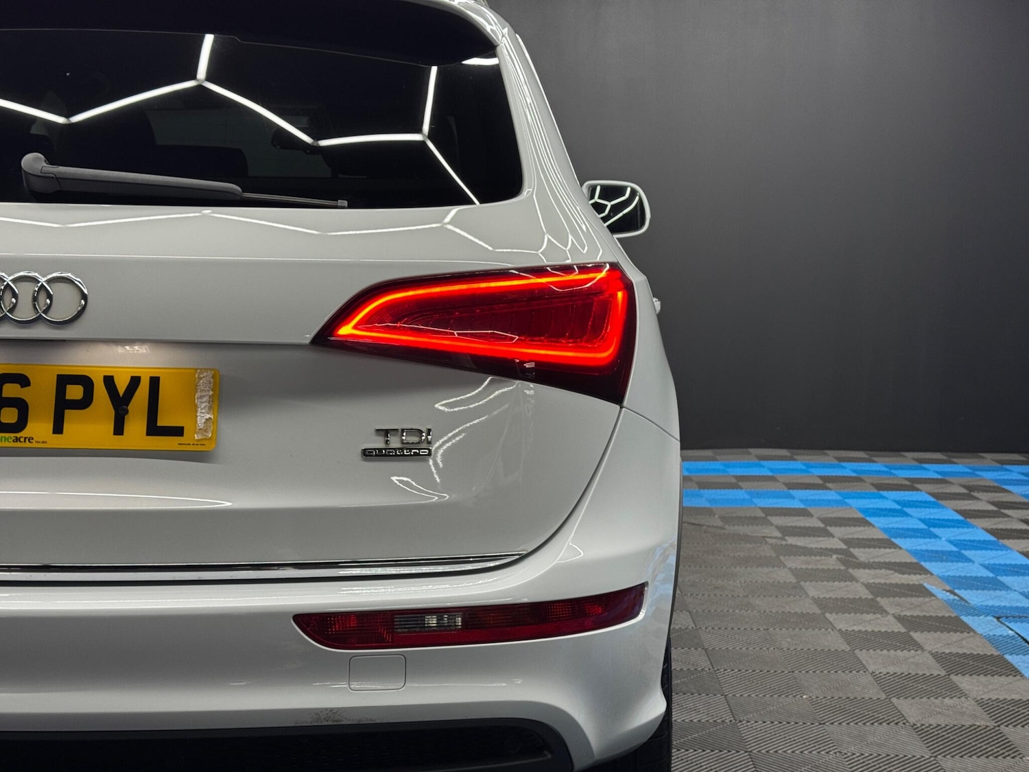 Used Audi Q5 2016 for sale - 77794149: Photo 40