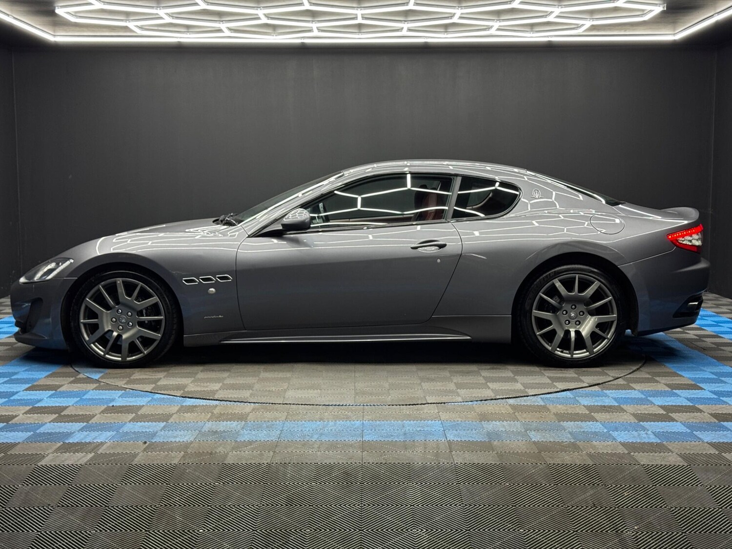 Used Maserati Granturismo 2014 for sale - 77969753: Photo 8