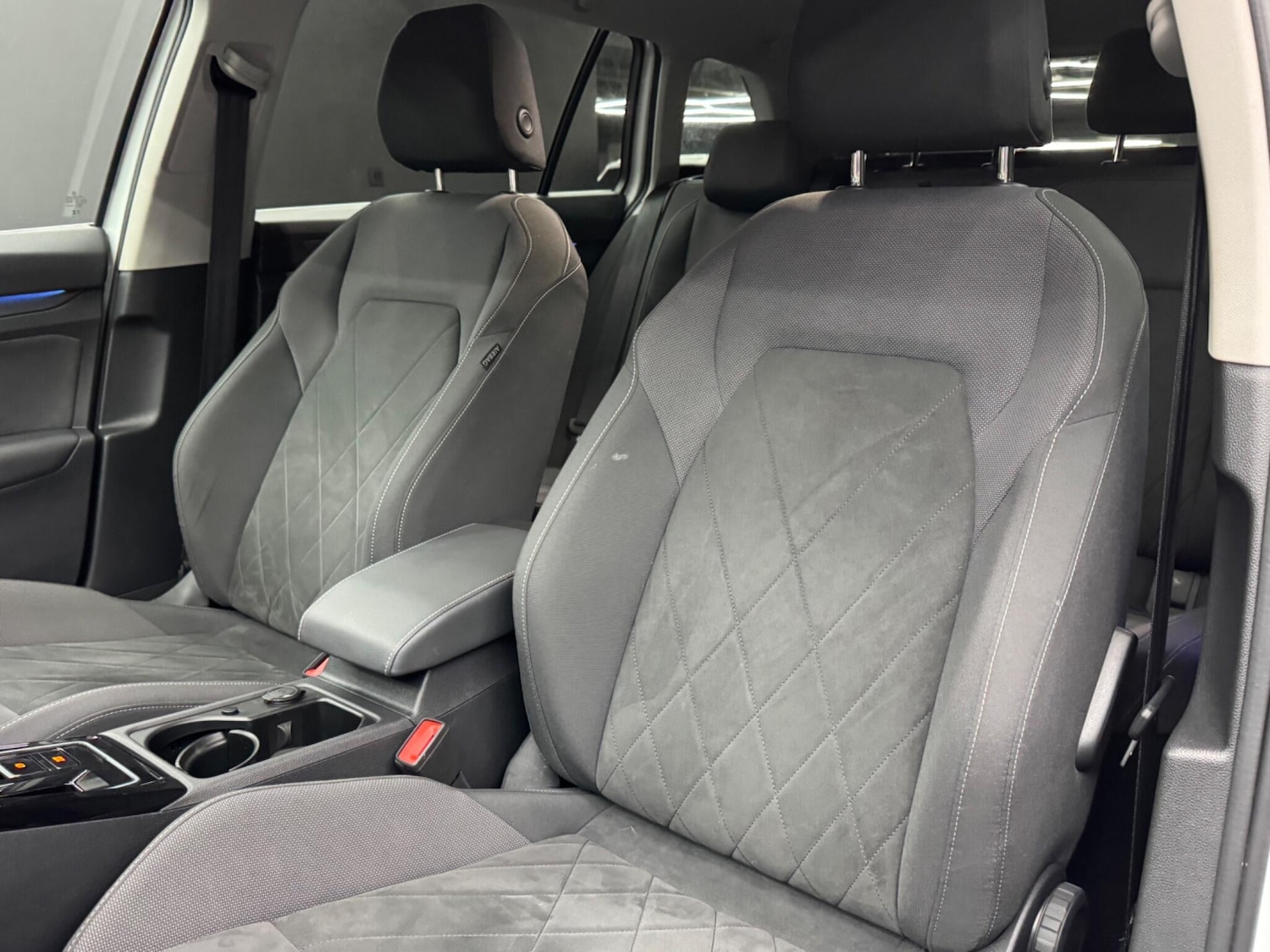 Used Volkswagen Golf 2024 for sale - 76085214: Photo 14