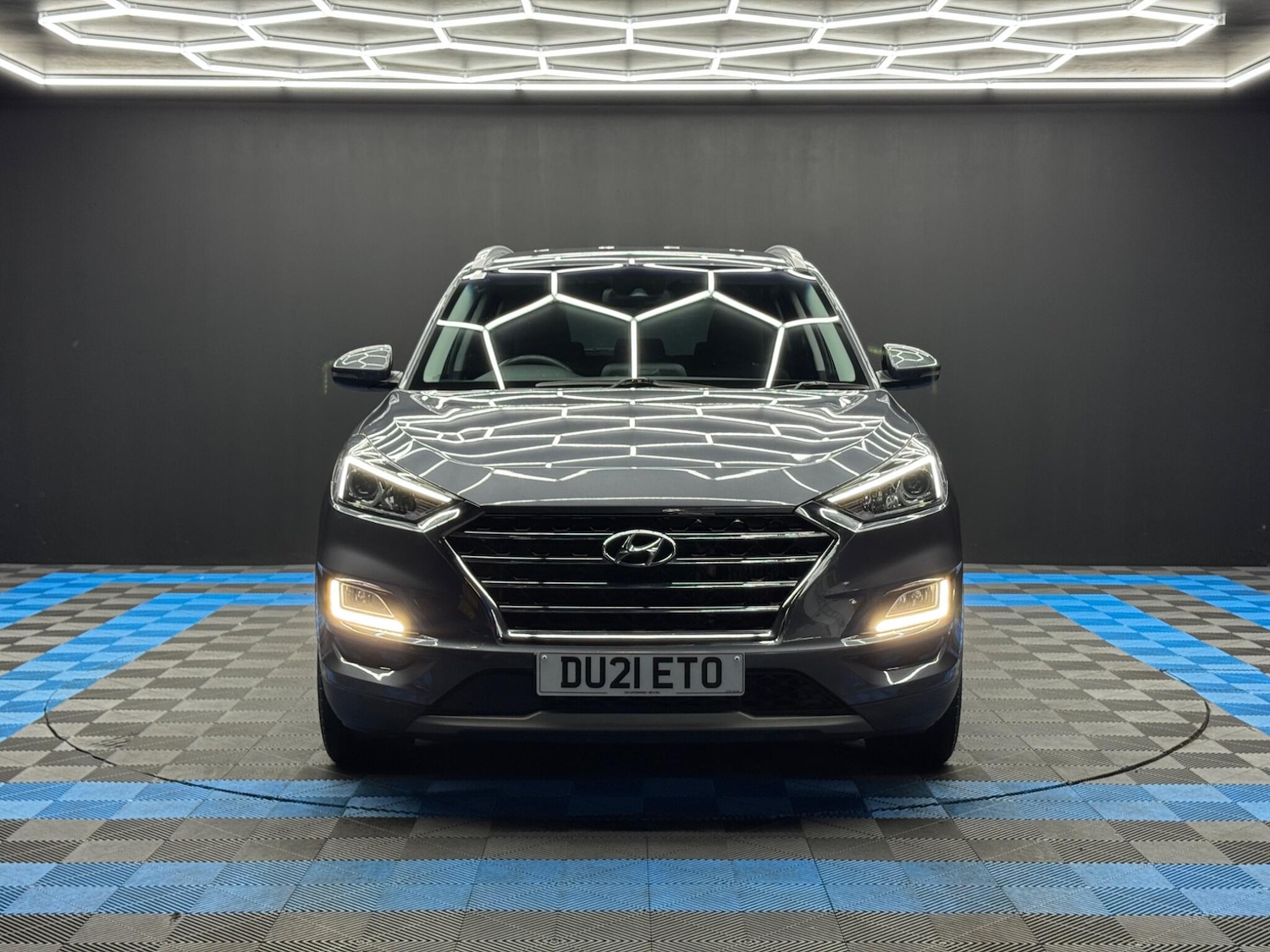 Used Hyundai TUCSON 2021 for sale - 77015469: Photo 2