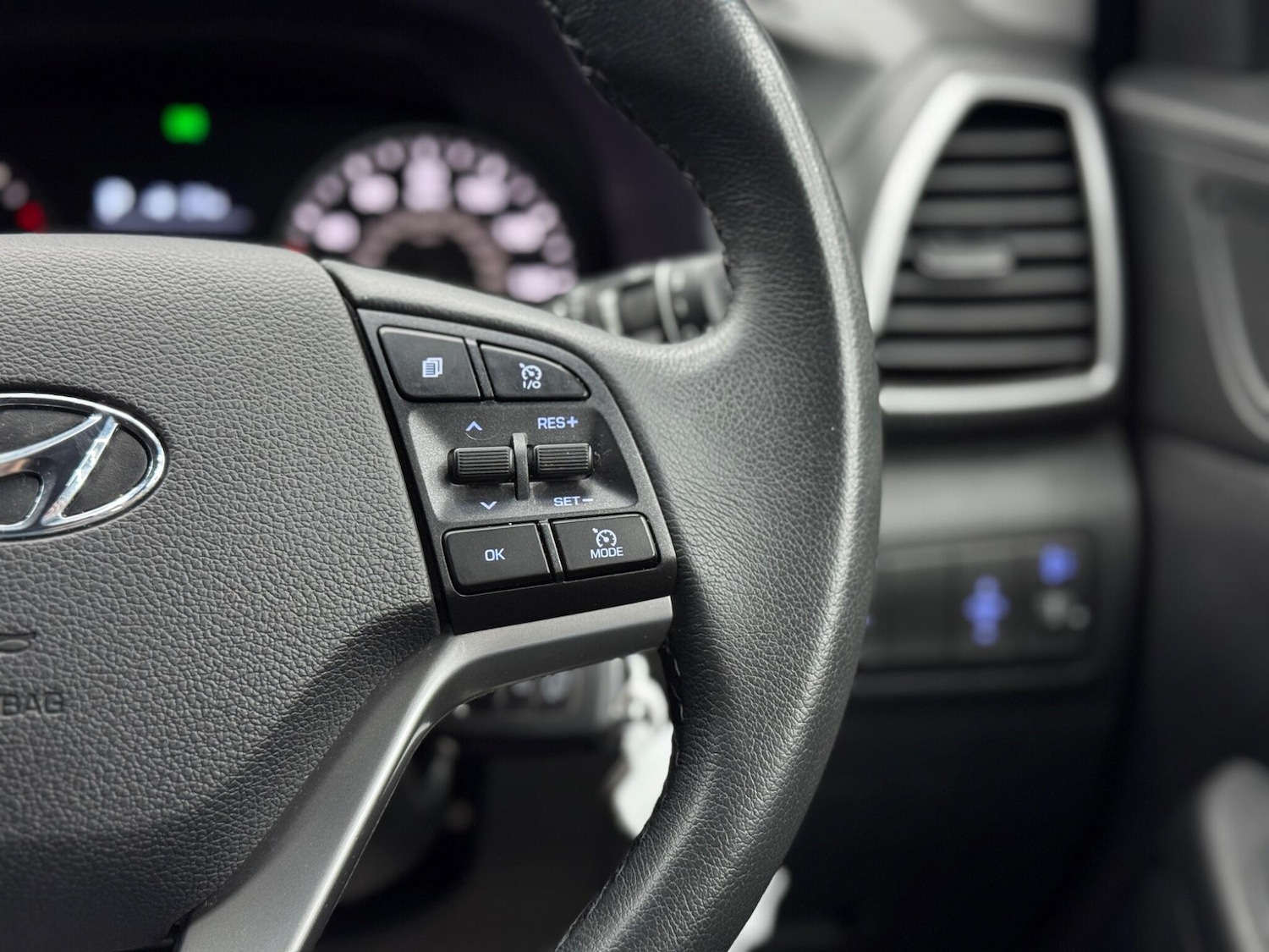 Used Hyundai TUCSON 2021 for sale - 77015469: Photo 21