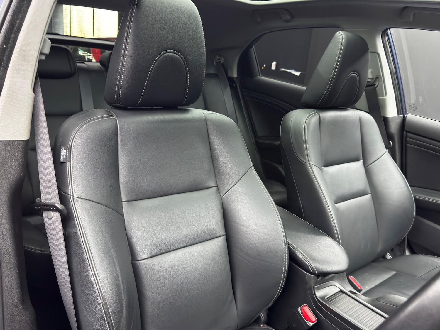 Used Honda Civic 2016 for sale - 77671200: Photo 12