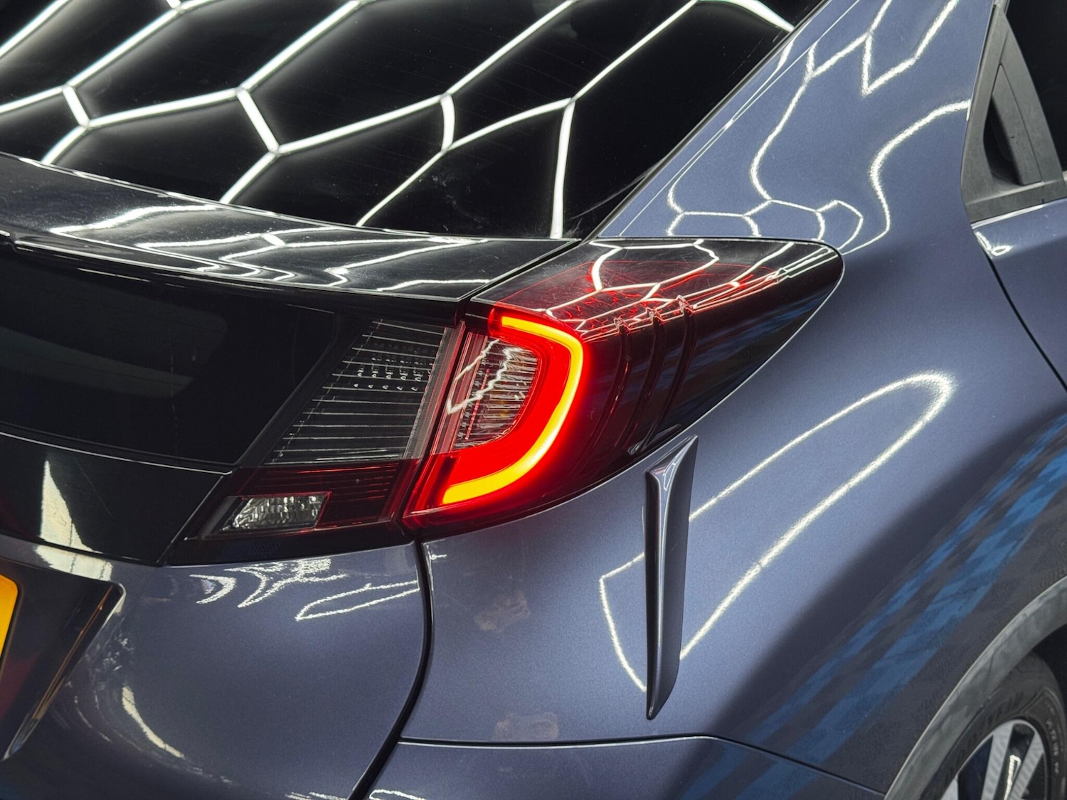 Used Honda Civic 2016 for sale - 77671200: Photo 41