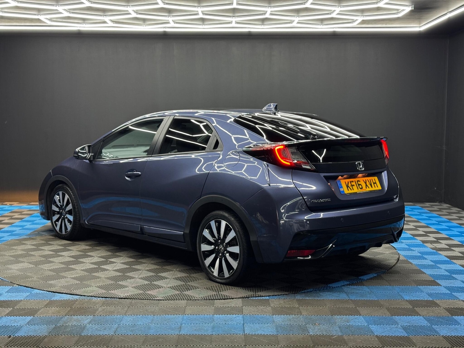 Used Honda Civic 2016 for sale - 77671200: Photo 7