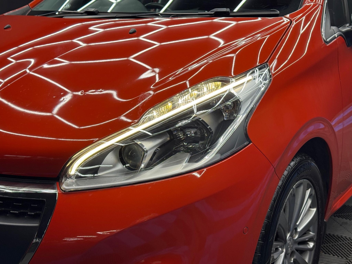 Used Peugeot 208 2016 for sale - 76942410: Photo 43