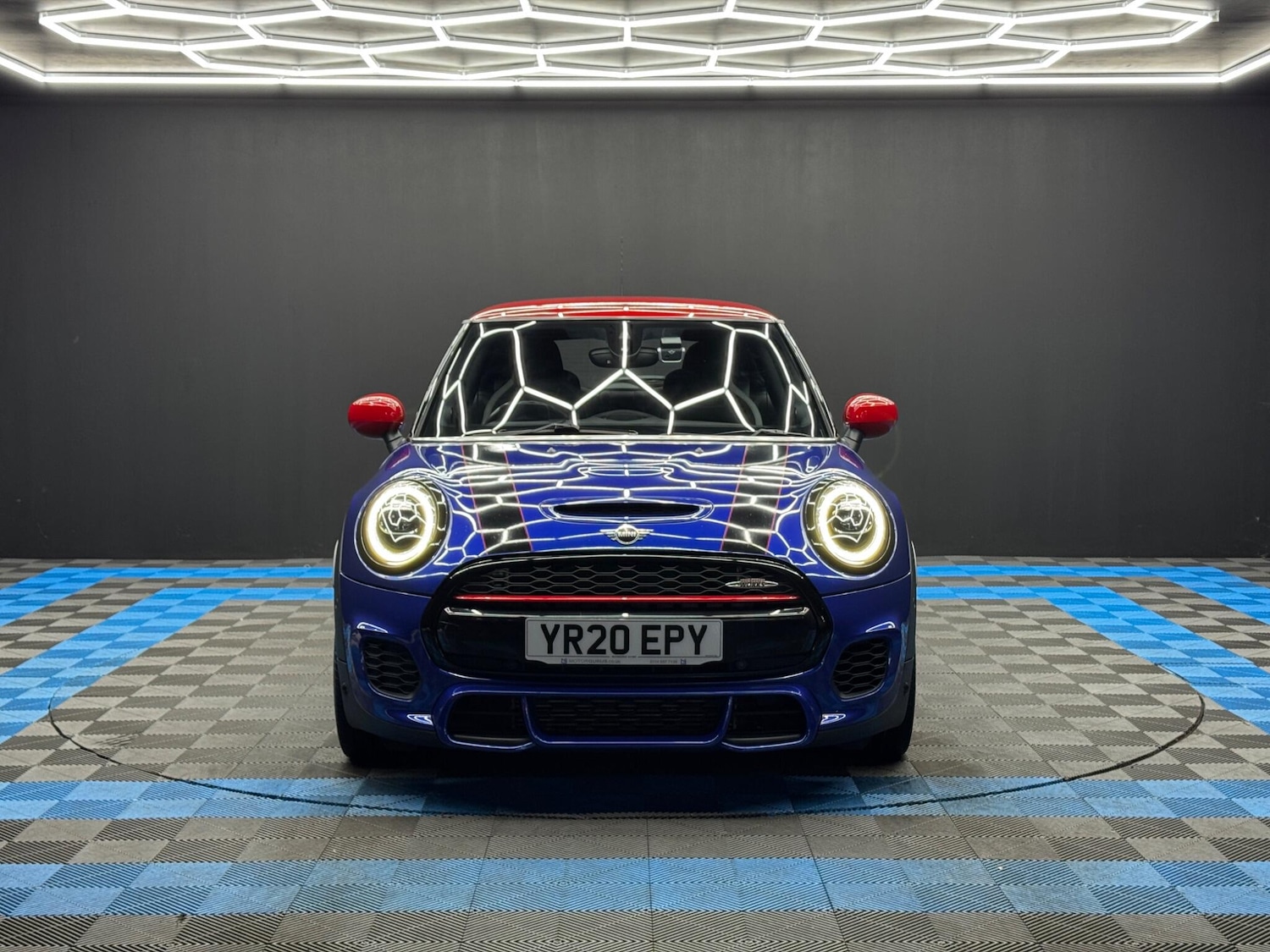 Used MINI Hatch 2020 for sale - 77358884: Photo 2