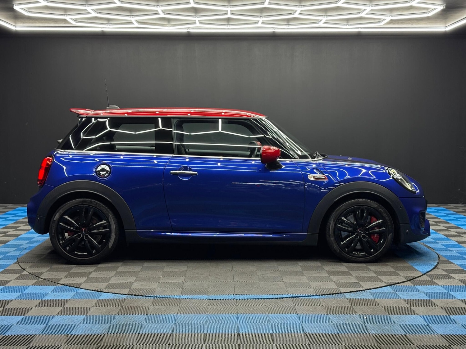 Used MINI Hatch 2020 for sale - 77358884: Photo 4