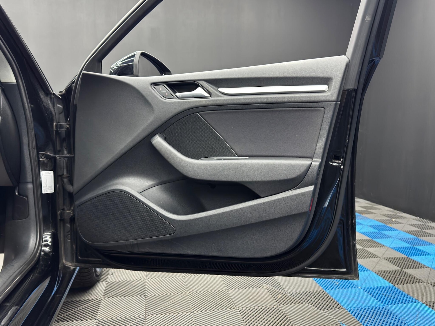 Used Audi A3 2014 for sale - 78058275: Photo 35