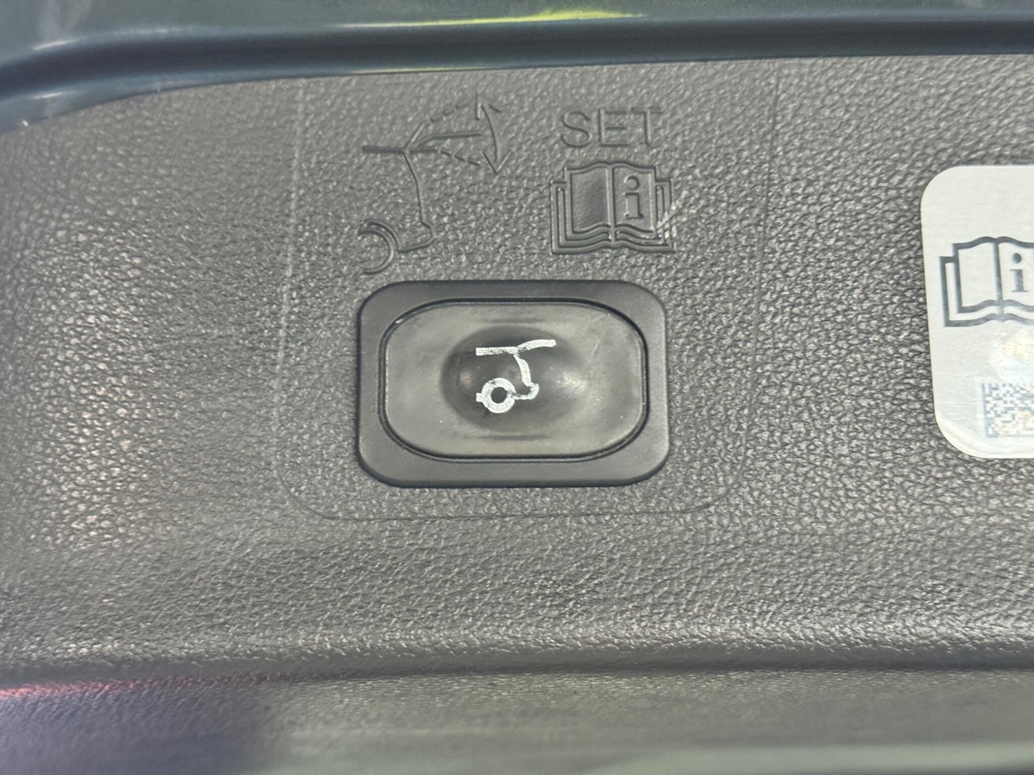 Used Ford Kuga 2018 for sale - 76689202: Photo 41