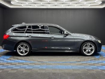Used BMW 3 Series 2017 for sale - 75532095: Photo
