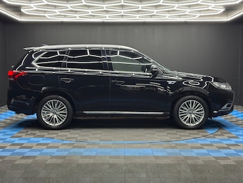 Used Mitsubishi Outlander 2018 for sale - 76701667: Photo