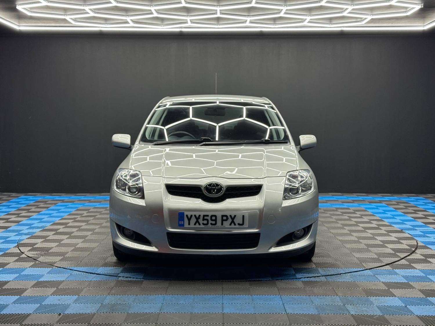 Used Toyota Auris 2009 for sale - 77412214: Photo 2