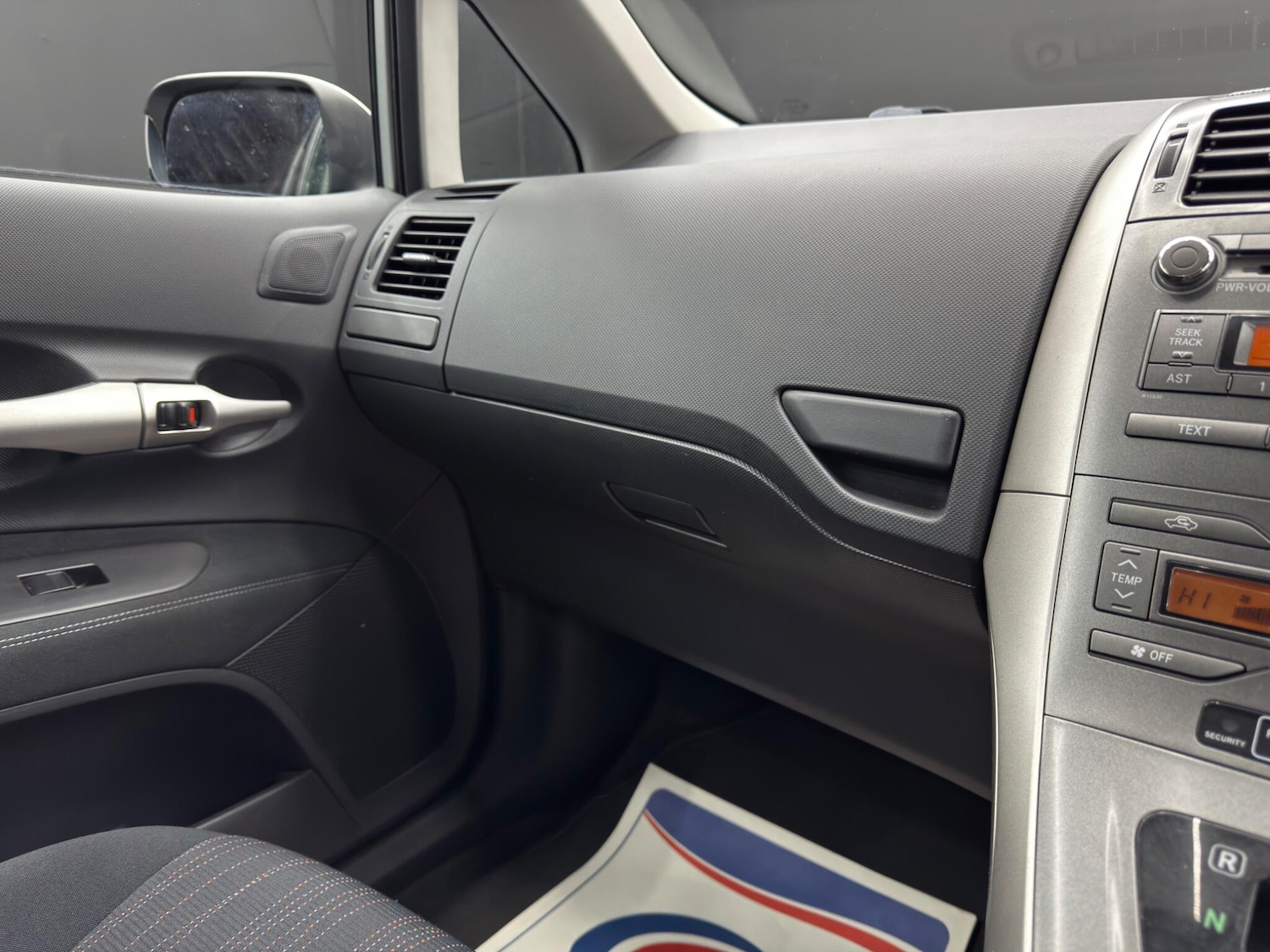 Used Toyota Auris 2009 for sale - 77412214: Photo 26