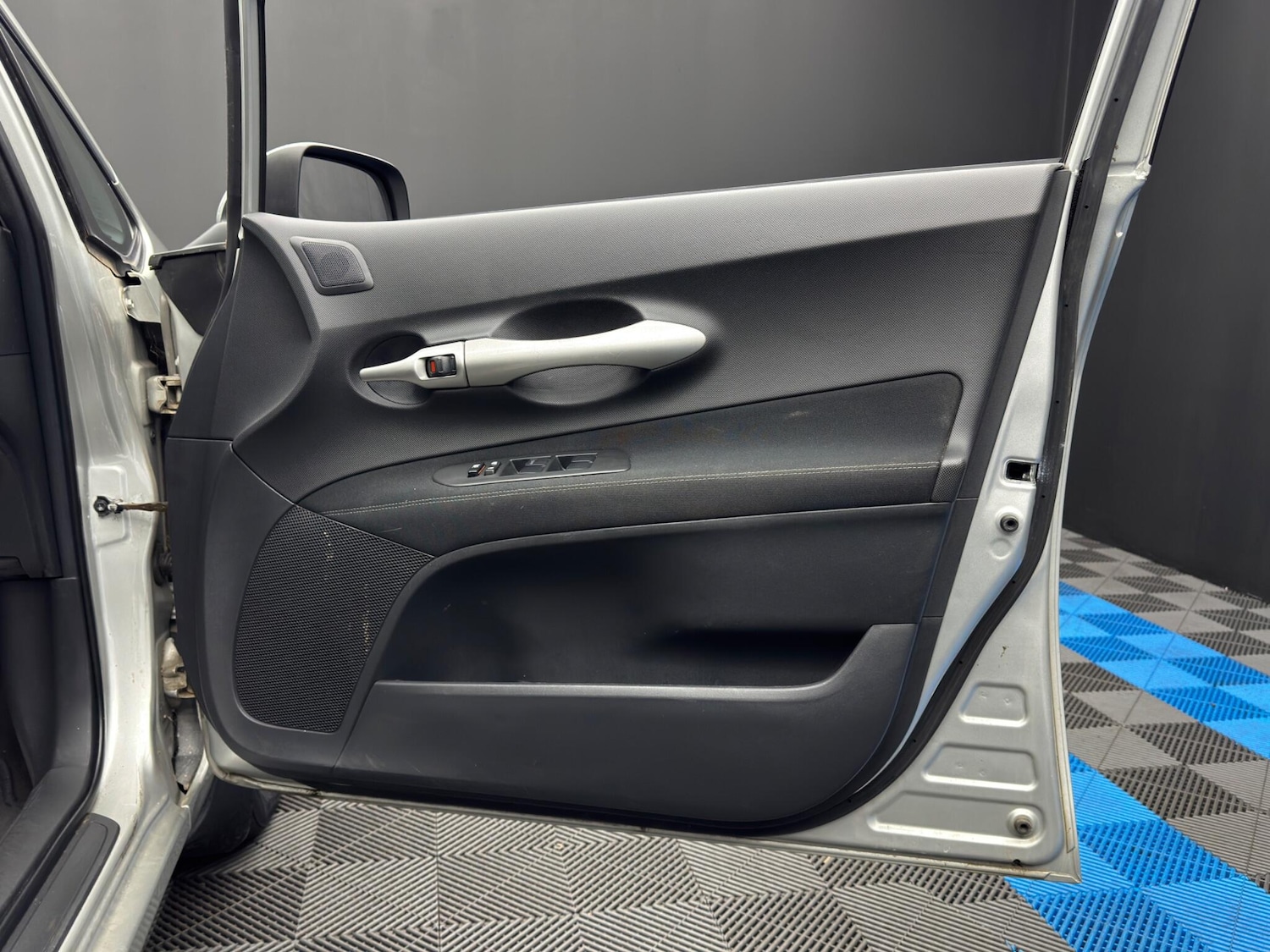 Used Toyota Auris 2009 for sale - 77412214: Photo 29