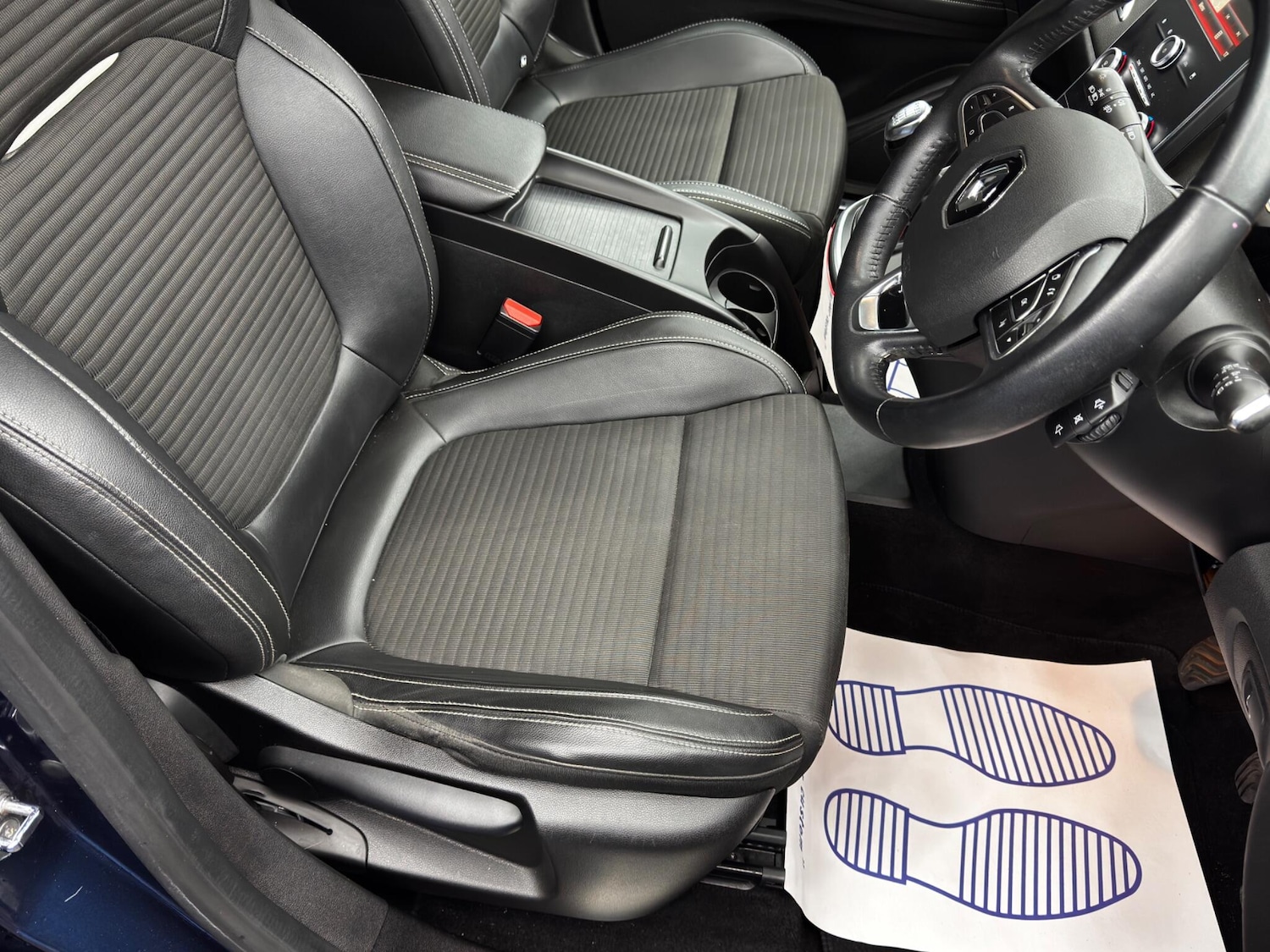 Used Renault Scenic 2017 for sale - 76728900: Photo 13