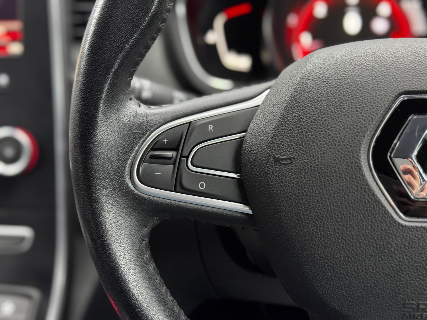 Used Renault Scenic 2017 for sale - 76728900: Photo 20