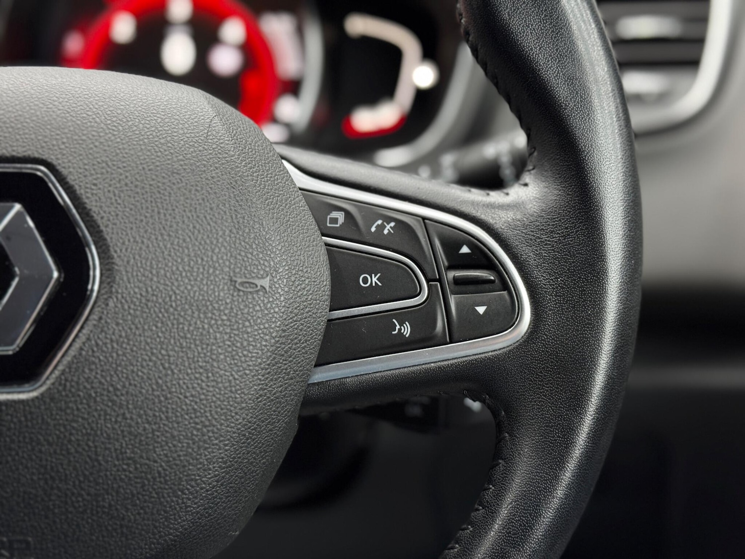 Used Renault Scenic 2017 for sale - 76728900: Photo 21