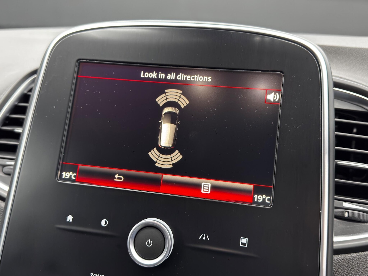 Used Renault Scenic 2017 for sale - 76728900: Photo 42