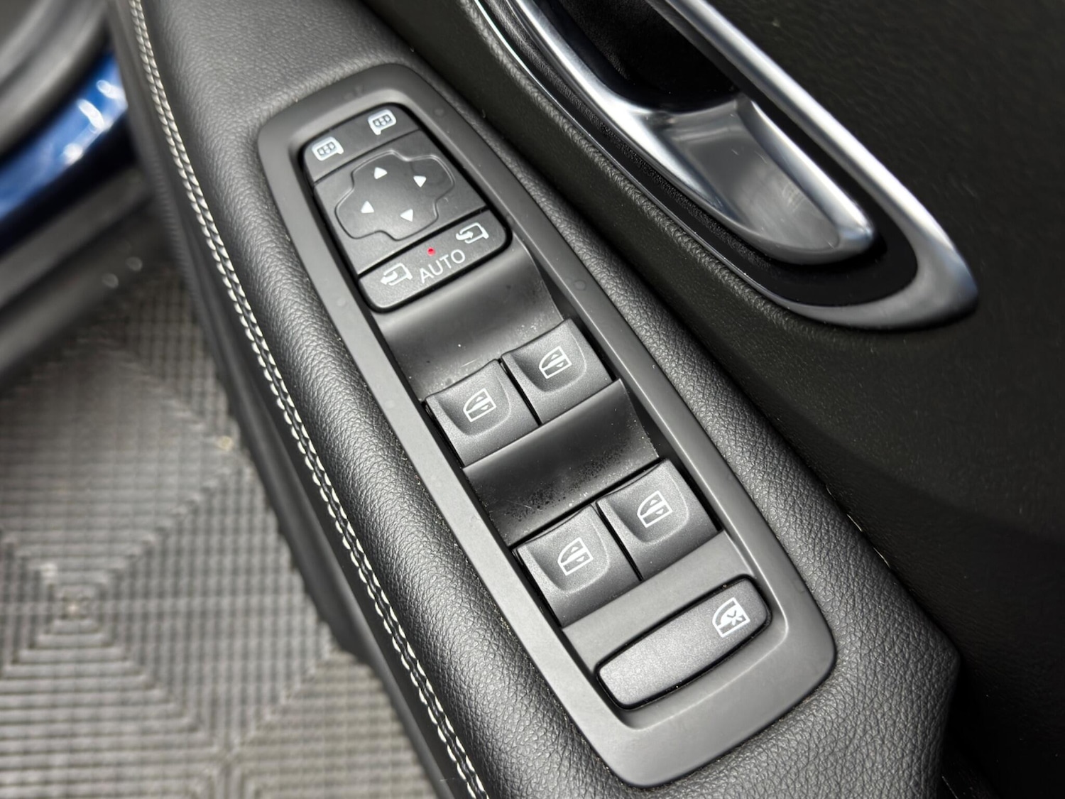 Used Renault Scenic 2017 for sale - 76728900: Photo 47