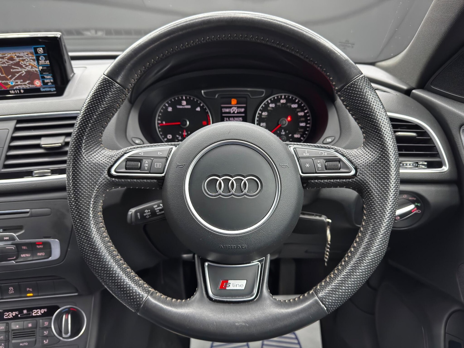 Used Audi Q3 for sale - 76995474: Photo 19