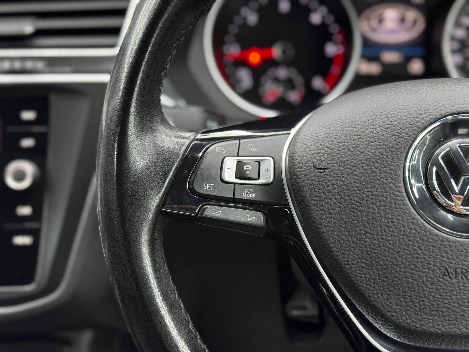 Used Volkswagen Tiguan for sale - 77737321: Photo 20