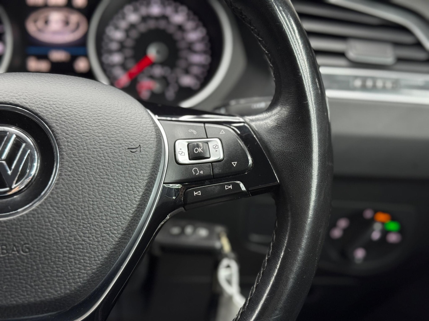 Used Volkswagen Tiguan for sale - 77737321: Photo 21