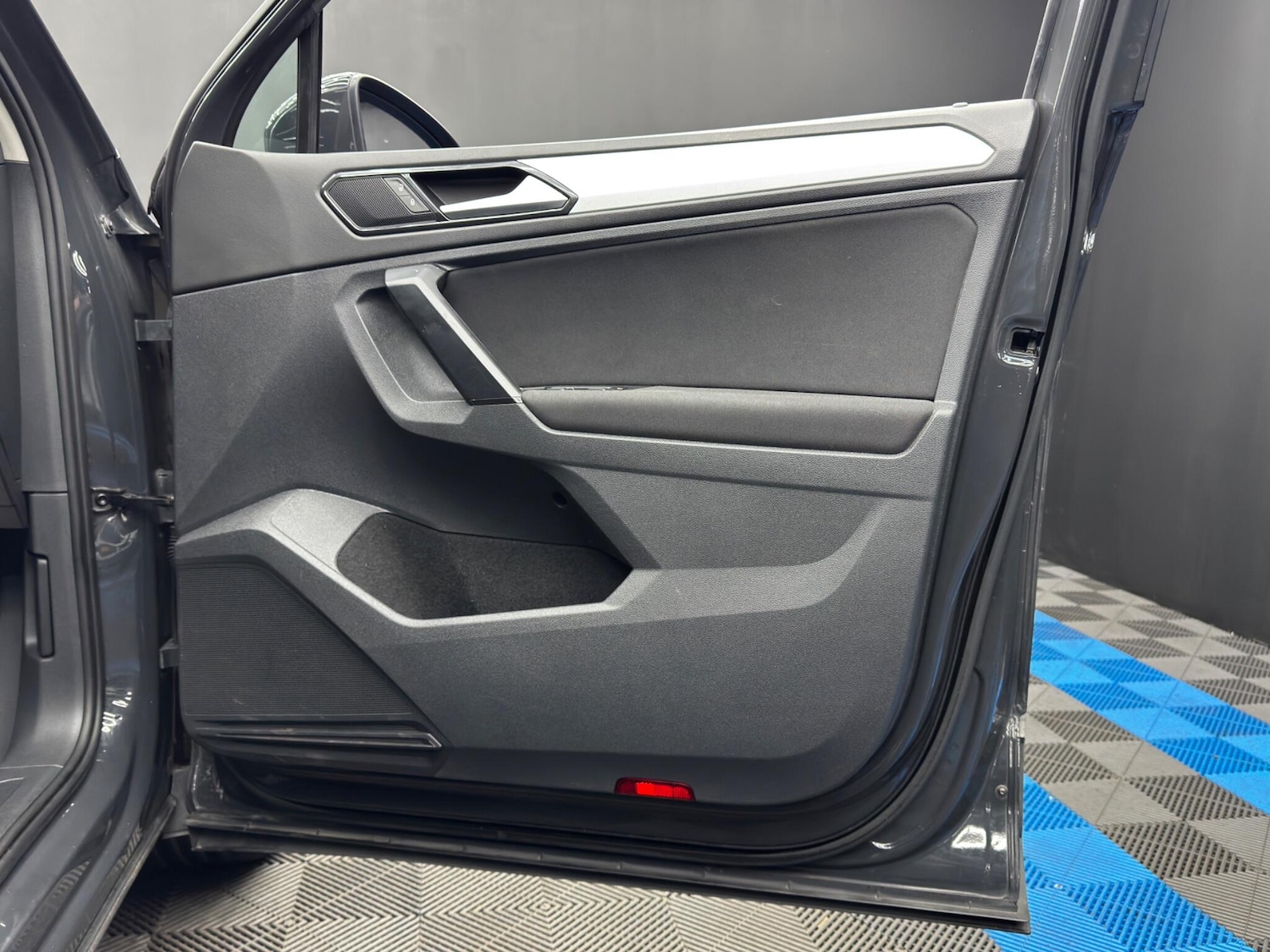 Used Volkswagen Tiguan for sale - 77737321: Photo 43