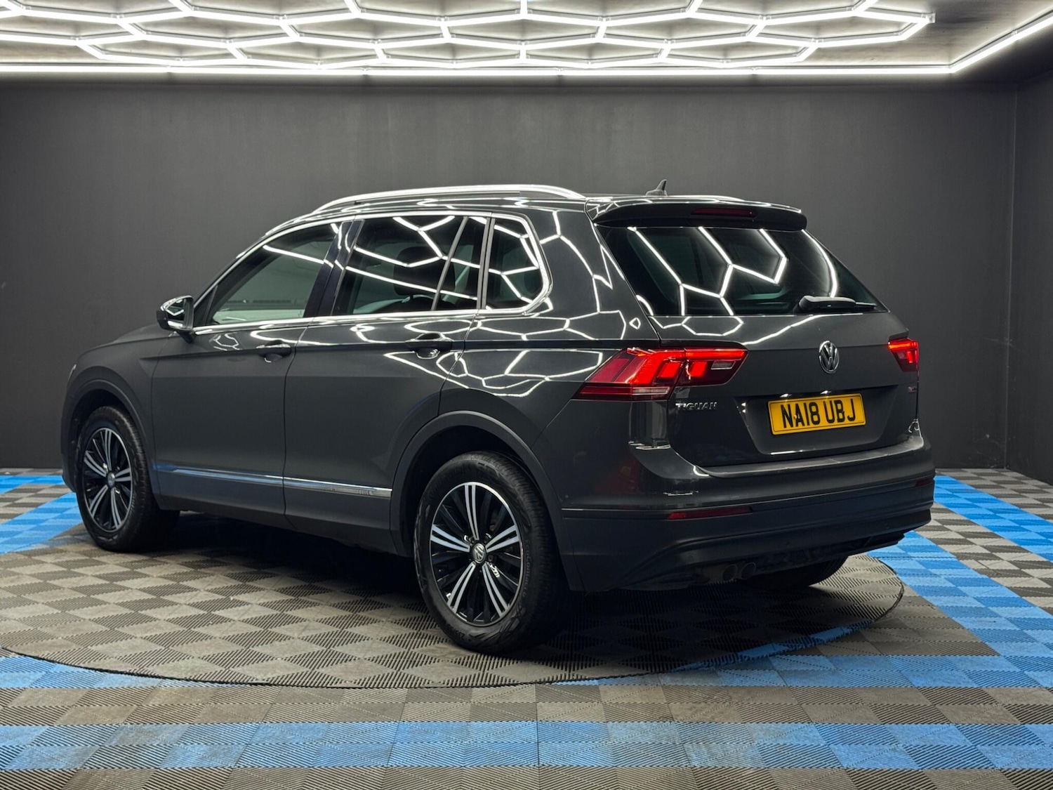 Used Volkswagen Tiguan for sale - 77737321: Photo 7