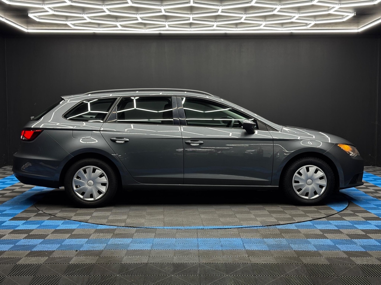 Used SEAT Leon for sale - 76727283: Photo 4