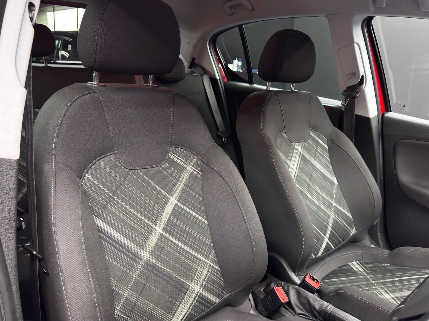 Used Vauxhall Corsa 2015 for sale - 76433295: Photo 12