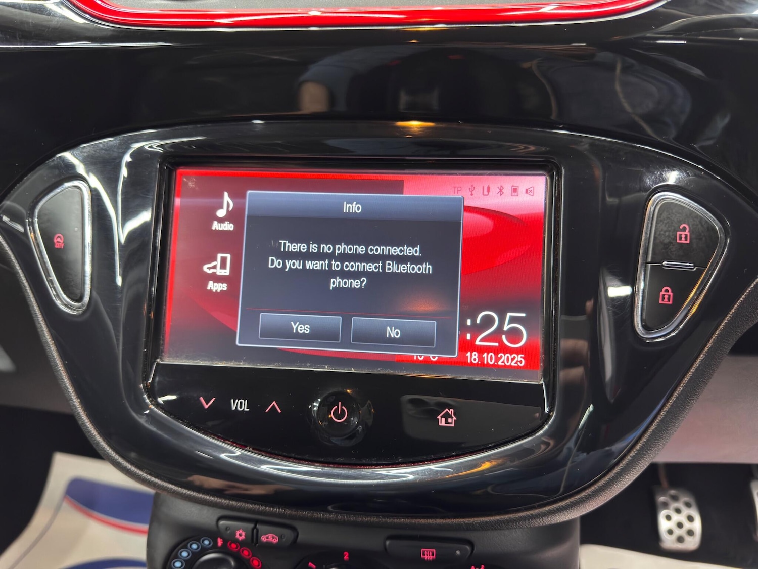 Used Vauxhall Corsa 2015 for sale - 76433295: Photo 30