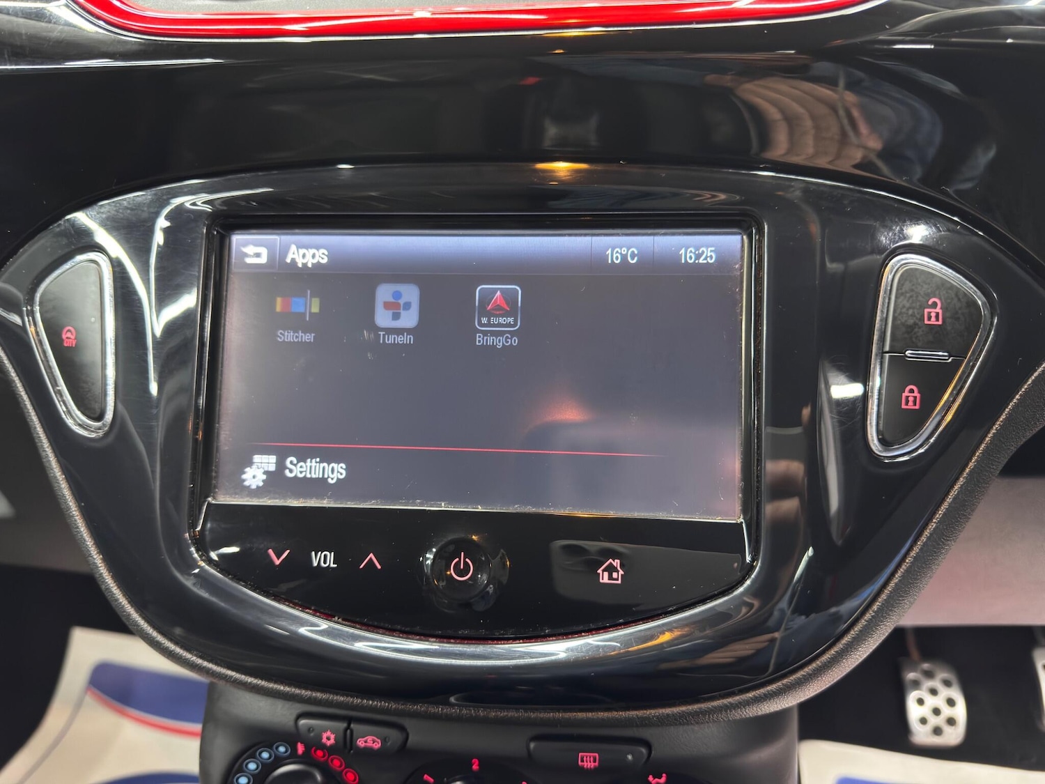 Used Vauxhall Corsa 2015 for sale - 76433295: Photo 31