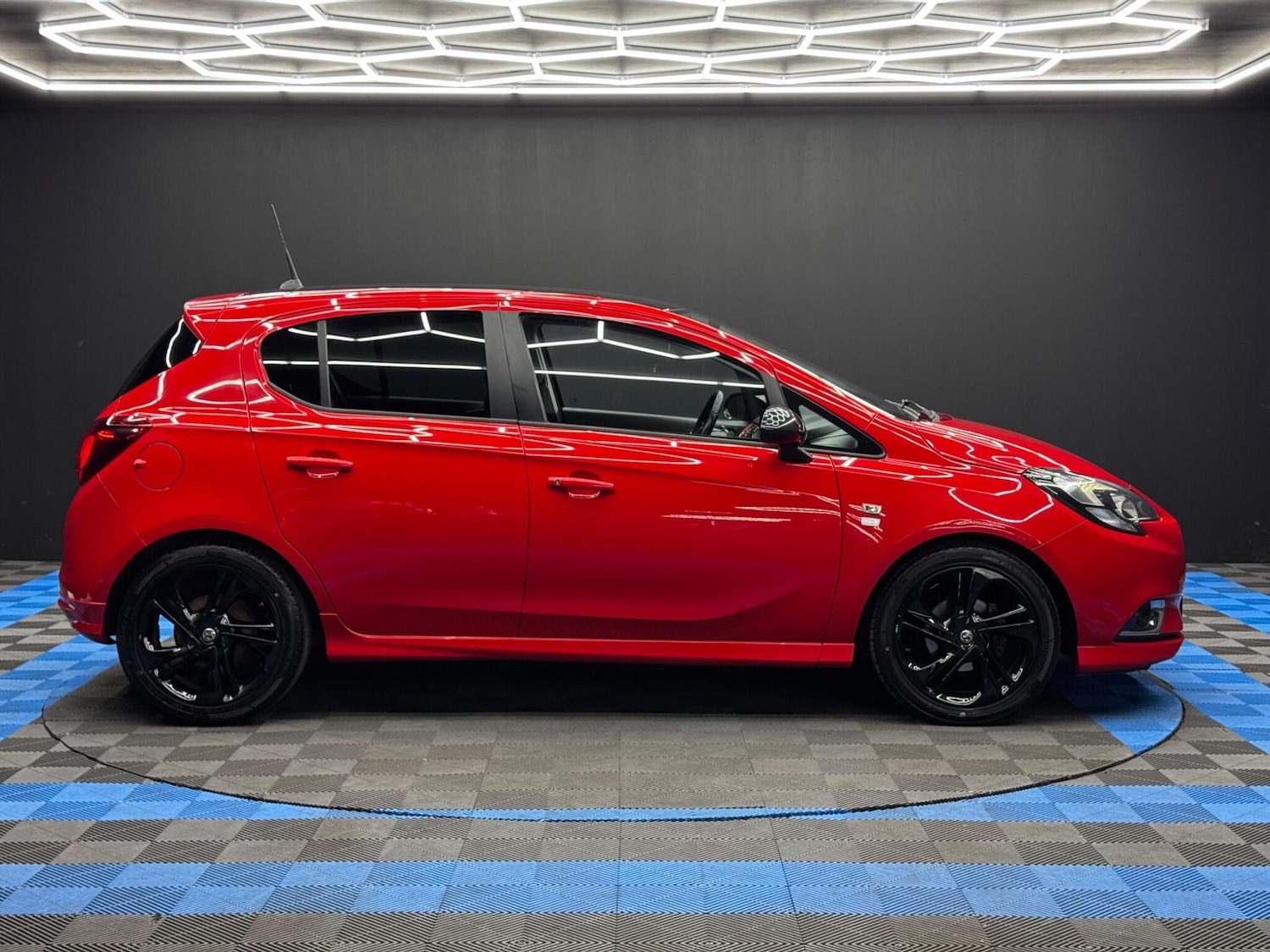 Used Vauxhall Corsa 2015 for sale - 76433295: Photo 4