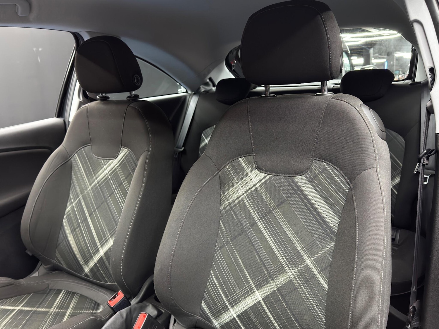 Used Vauxhall Corsa 2015 for sale - 77469302: Photo 14