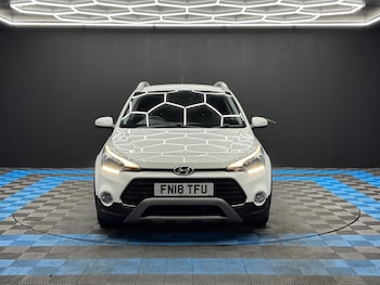 Used Hyundai i20 2018 for sale - 78636892: Photo