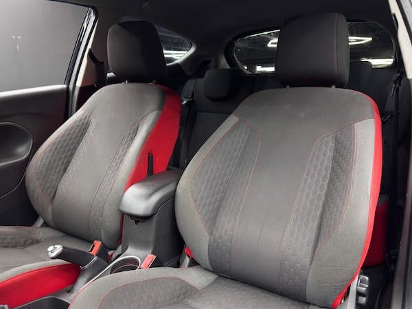 Used Ford Fiesta 2015 for sale - 76215532: Photo 14