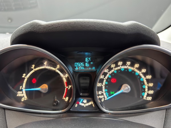 Used Ford Fiesta 2015 for sale - 76215532: Photo 21