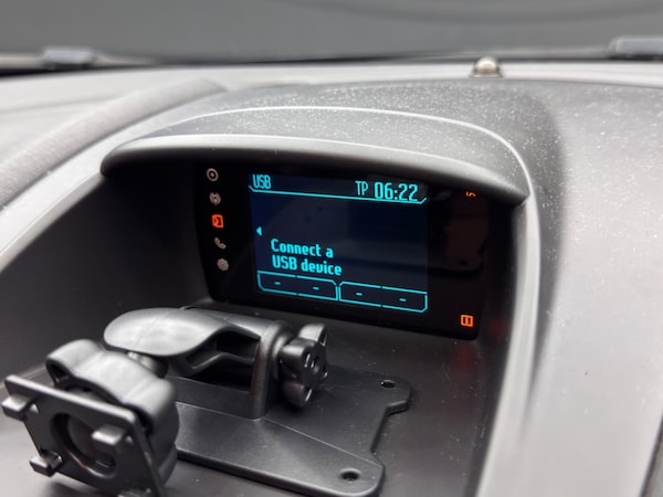Used Ford Fiesta 2015 for sale - 76215532: Photo 28