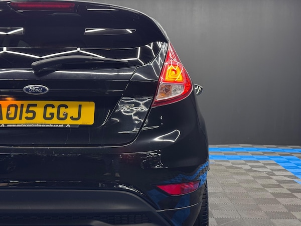 Used Ford Fiesta 2015 for sale - 76215532: Photo 39