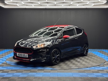 Used Ford Fiesta 2015 for sale - 76215532: Photo 3