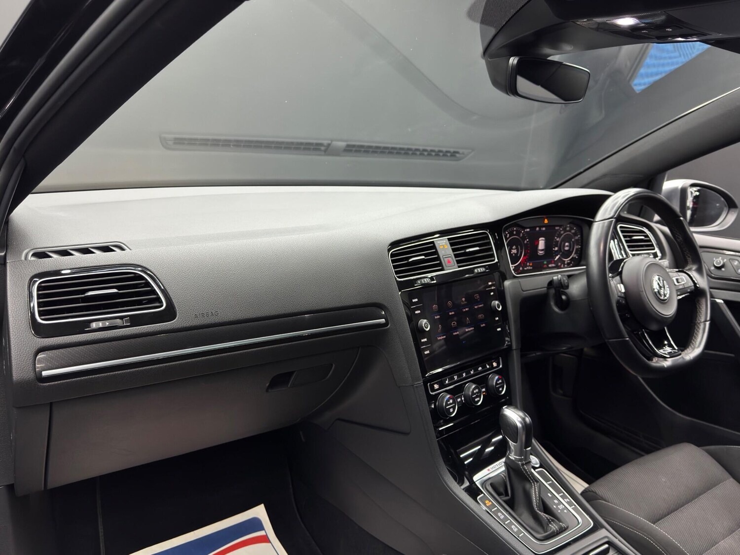 Used Volkswagen Golf 2019 for sale - 77737191: Photo 11